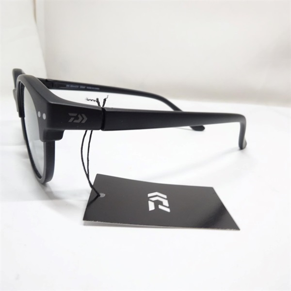 レンズ交換式偏光グラスグレー